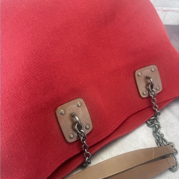 Bottega Veneta Large Red Canvas Chain Tote - Picture 6 of 11